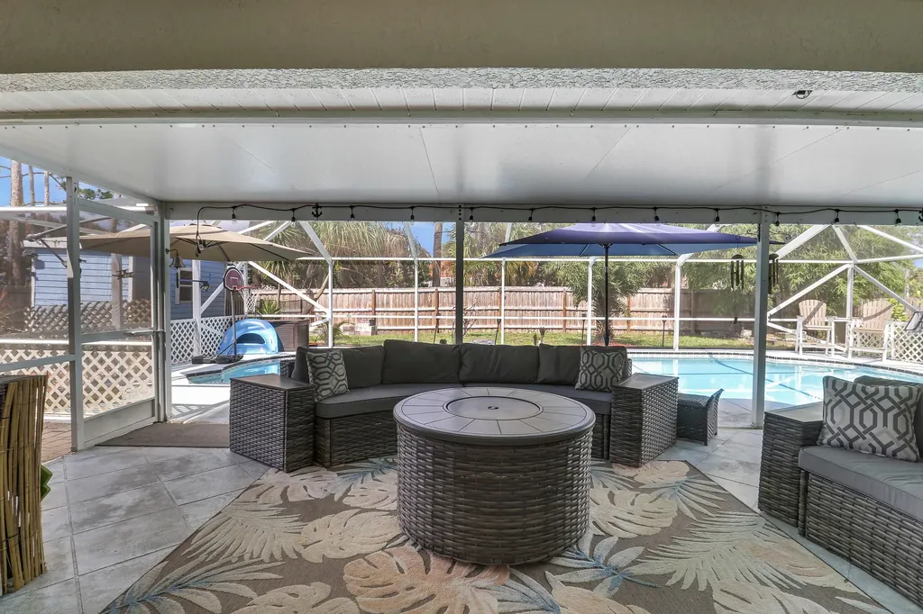 1881 SW Taurus Lane Port St Lucie FL 34984