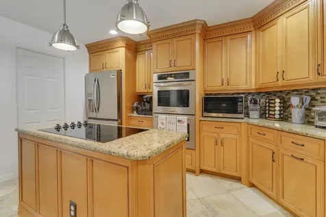1881 SW Taurus Lane Port St Lucie FL 34984