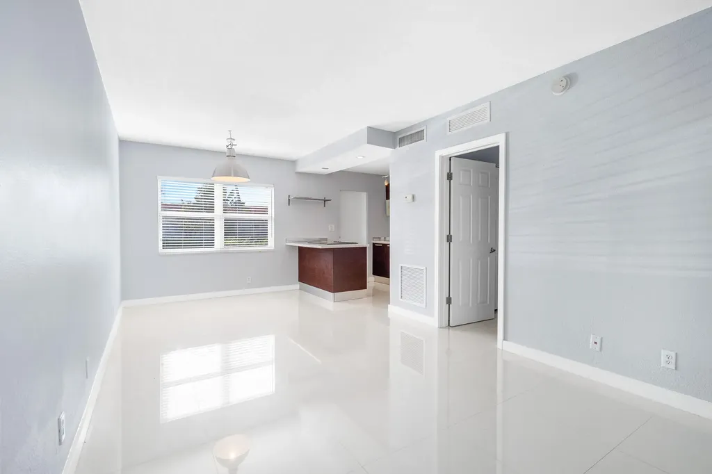 416 NE 15th Avenue Fort Lauderdale FL 33301