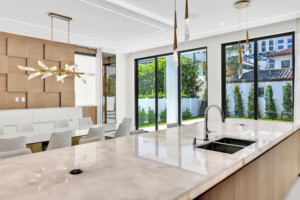 344 NE 2nd Street Boca Raton FL 33432