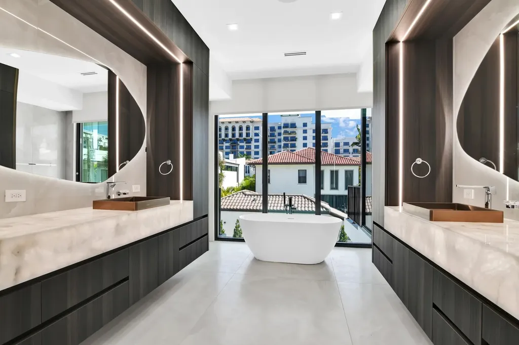 344 NE 2nd Street Boca Raton FL 33432