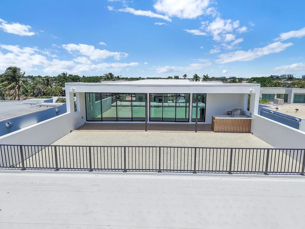 344 NE 2nd Street Boca Raton FL 33432