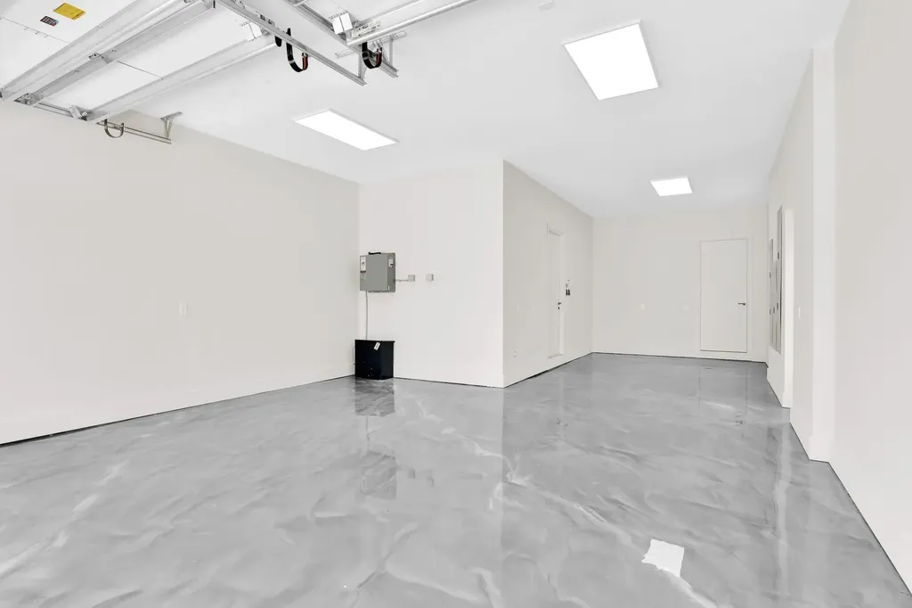 344 NE 2nd Street Boca Raton FL 33432