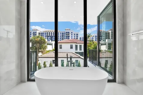 344 NE 2nd Street Boca Raton FL 33432