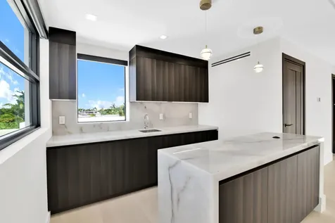 344 NE 2nd Street Boca Raton FL 33432