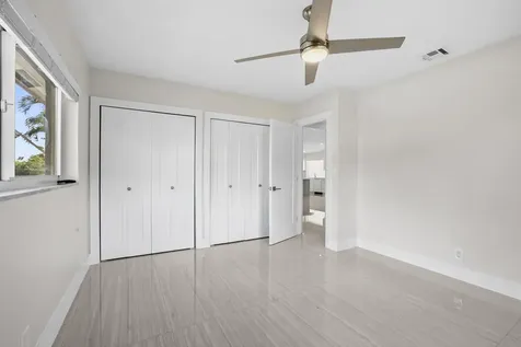 4240 NE 22nd Terrace Lighthouse Point FL 33064