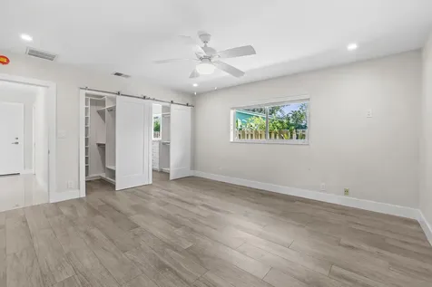 4240 NE 22nd Terrace Lighthouse Point FL 33064