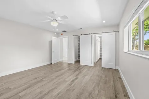 4240 NE 22nd Terrace Lighthouse Point FL 33064