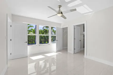 4240 NE 22nd Terrace Lighthouse Point FL 33064