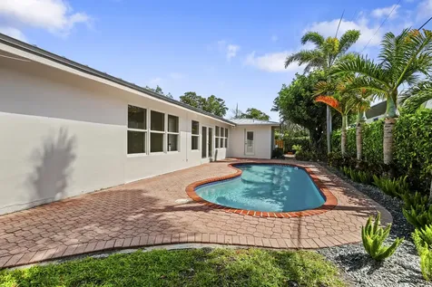 4240 NE 22nd Terrace Lighthouse Point FL 33064