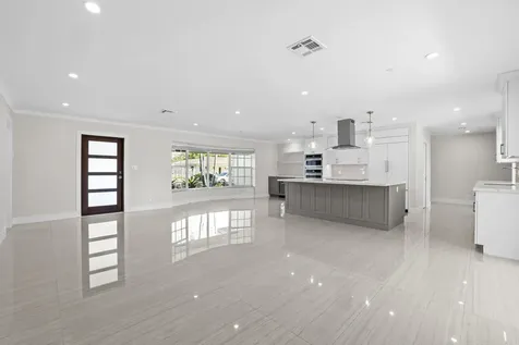 4240 NE 22nd Terrace Lighthouse Point FL 33064