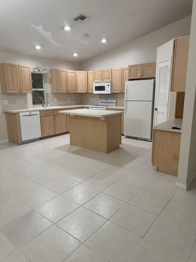 12564 N 68th Street West Palm Beach FL 33412