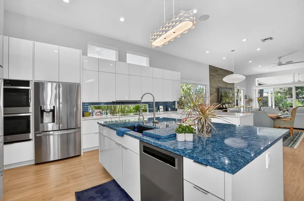 7843 Villa D Este Way Delray Beach FL 33446
