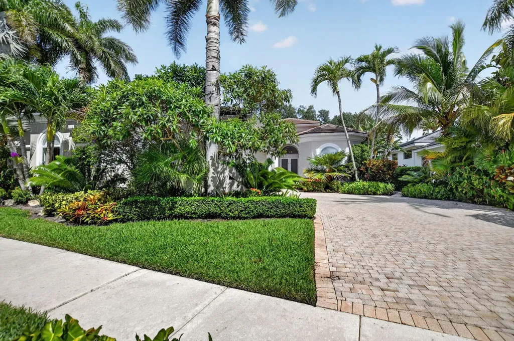 7843 Villa D Este Way Delray Beach FL 33446