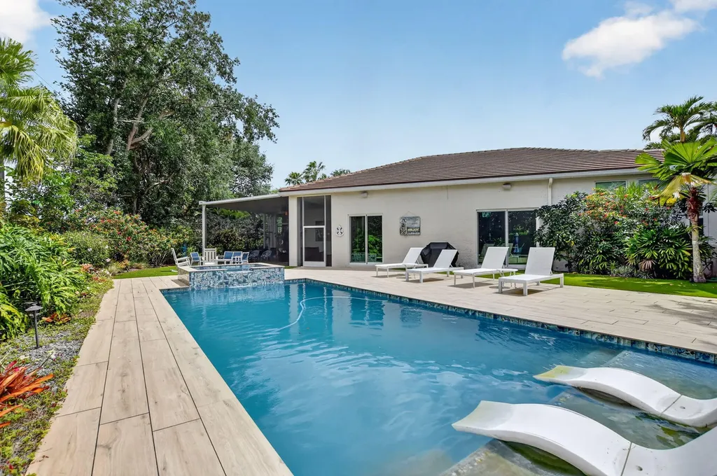 7843 Villa D Este Way Delray Beach FL 33446