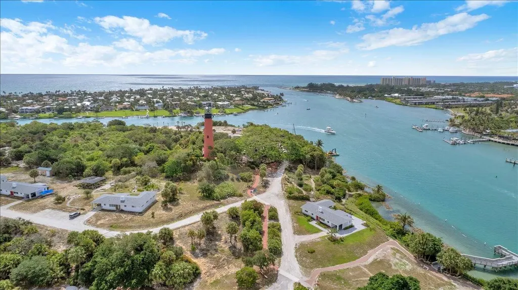 1648 Jupiter Cove Drive Jupiter FL 33469