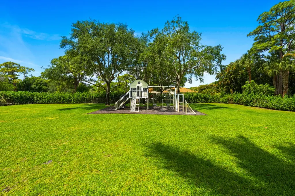 7661 Bold Lad Road Palm Beach Gardens FL 33418