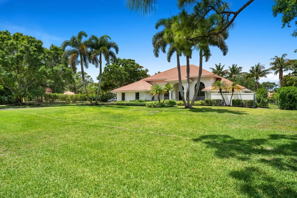 7661 Bold Lad Road Palm Beach Gardens FL 33418