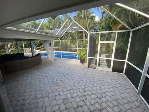 418 SW 7th Terrace Boca Raton FL 33486