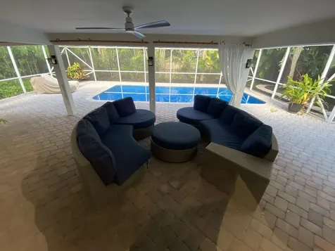 418 SW 7th Terrace Boca Raton FL 33486