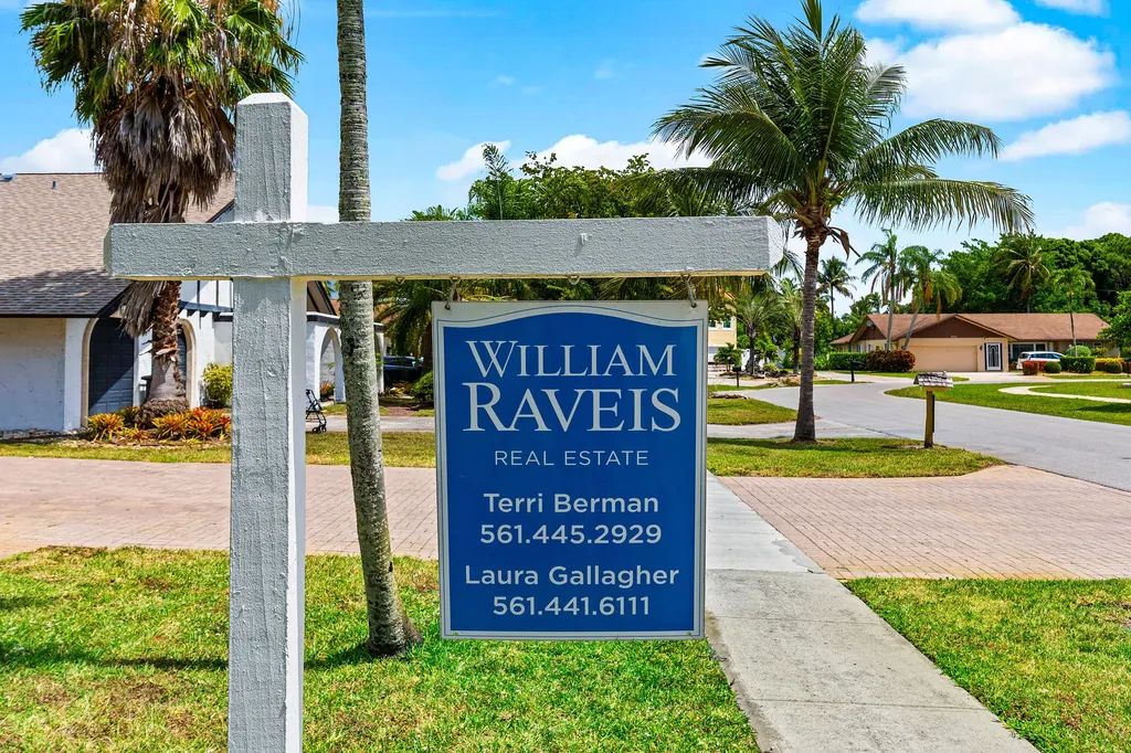 5175 Beechwood Road Delray Beach FL 33484