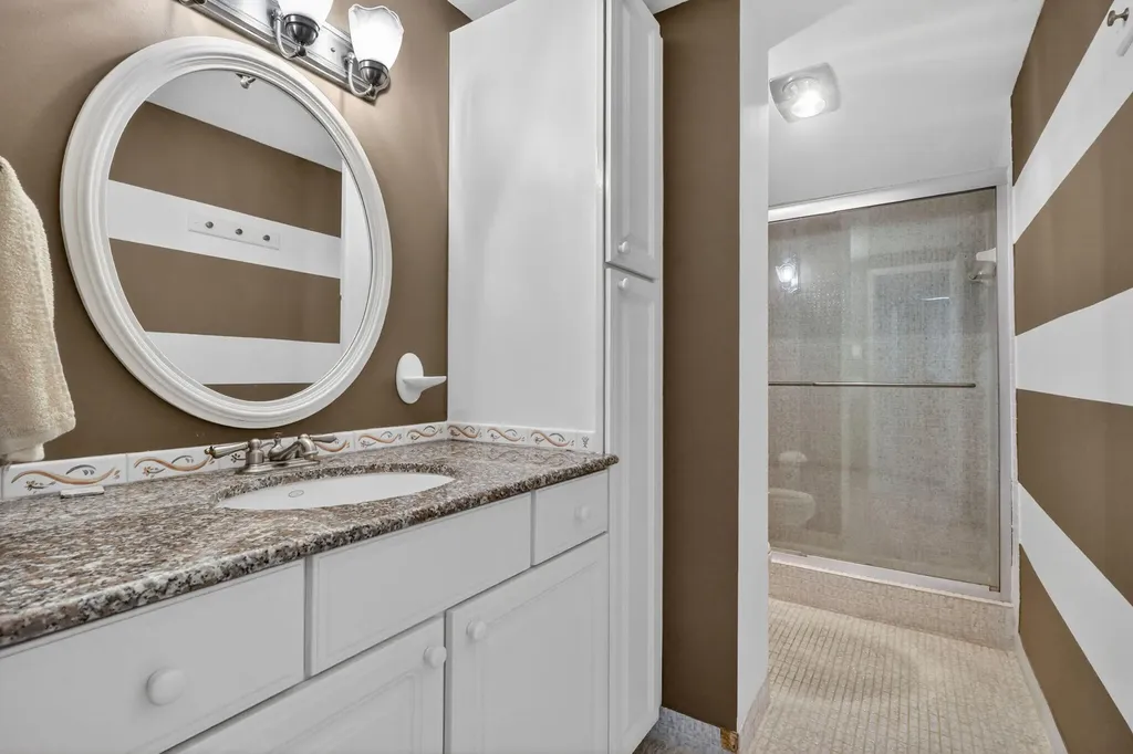 4330 Hillcrest Drive Hollywood FL 33021