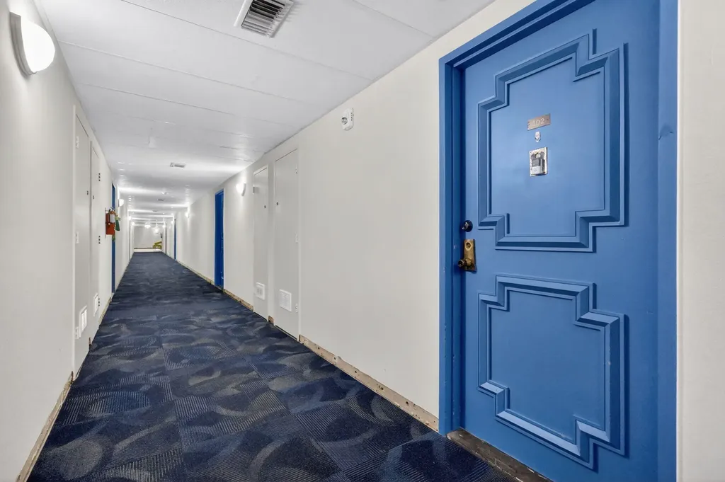4330 Hillcrest Drive Hollywood FL 33021