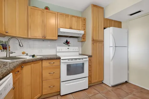 4330 Hillcrest Drive Hollywood FL 33021