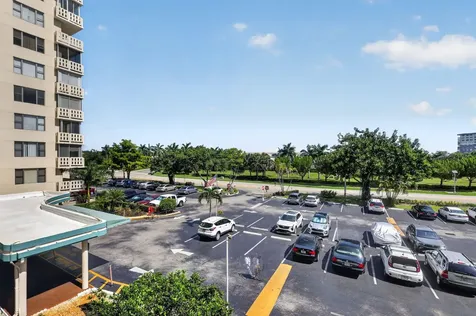 4330 Hillcrest Drive Hollywood FL 33021