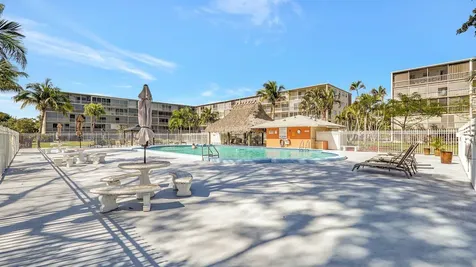 4330 Hillcrest Drive Hollywood FL 33021