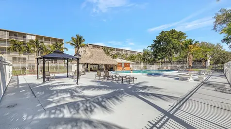 4330 Hillcrest Drive Hollywood FL 33021