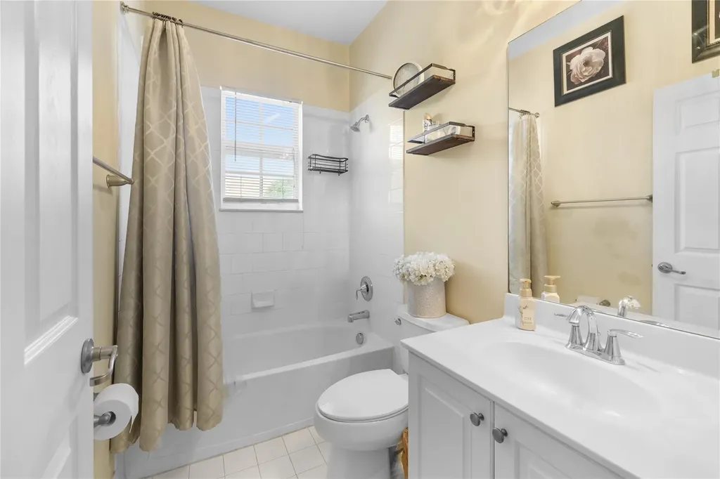3230 NW 32nd Terrace Oakland Park FL 33309