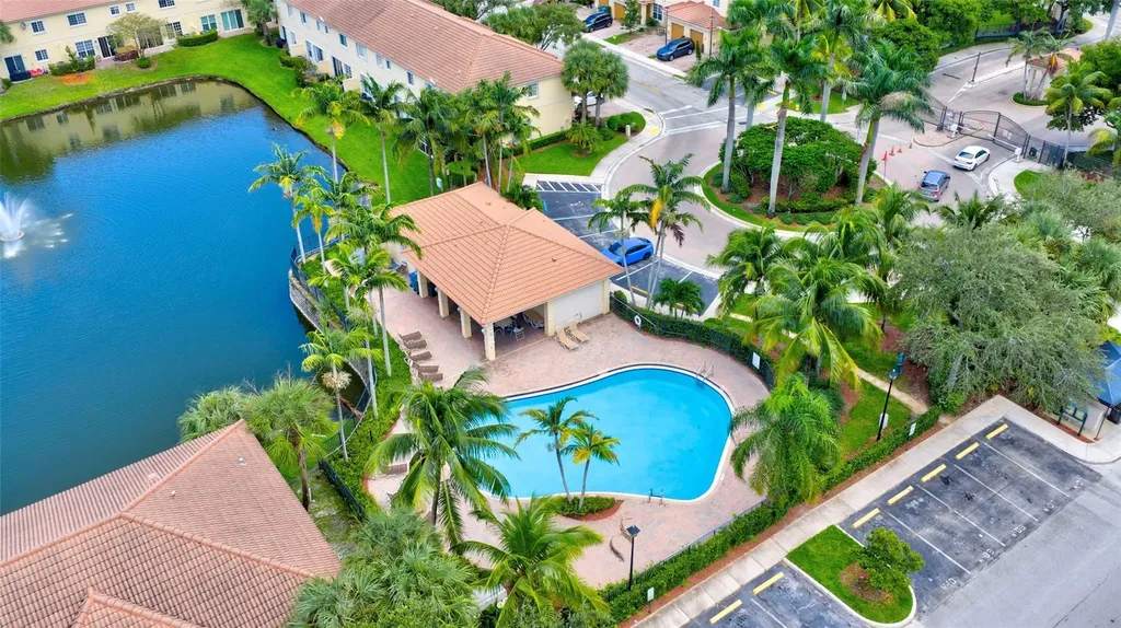 3230 NW 32nd Terrace Oakland Park FL 33309