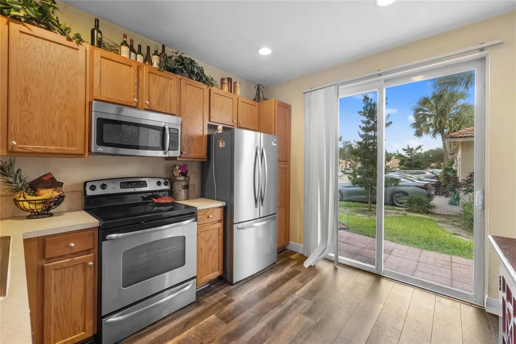 3230 NW 32nd Terrace Oakland Park FL 33309