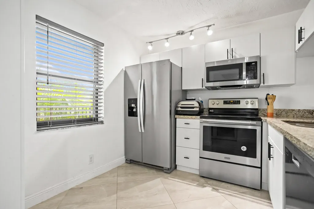 10401 W Broward Boulevard Plantation FL 33324