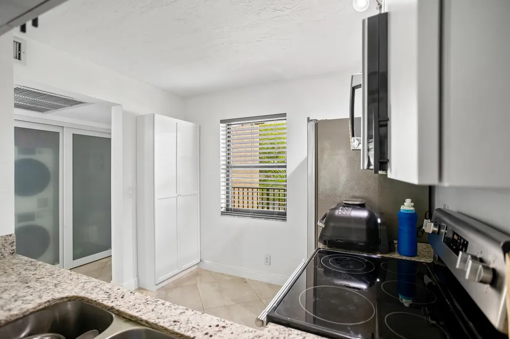 10401 W Broward Boulevard Plantation FL 33324