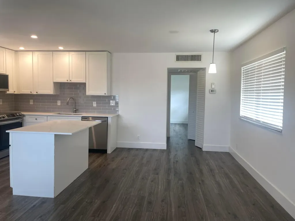 650 N Brittany N Delray Beach FL 33446