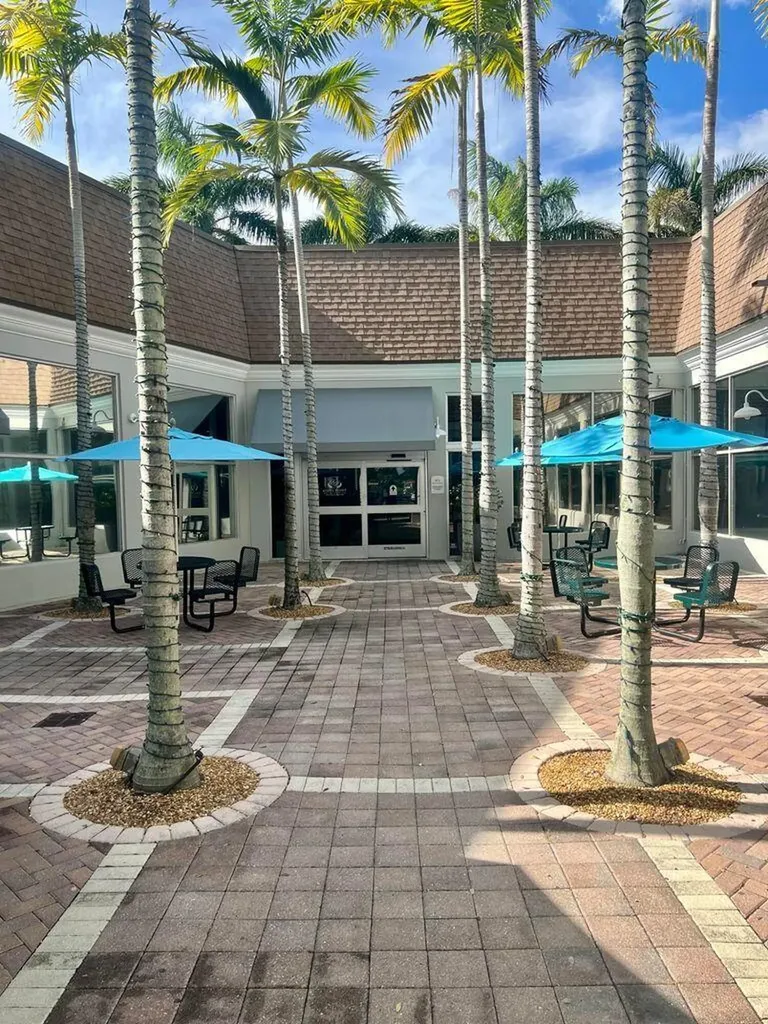 650 N Brittany N Delray Beach FL 33446