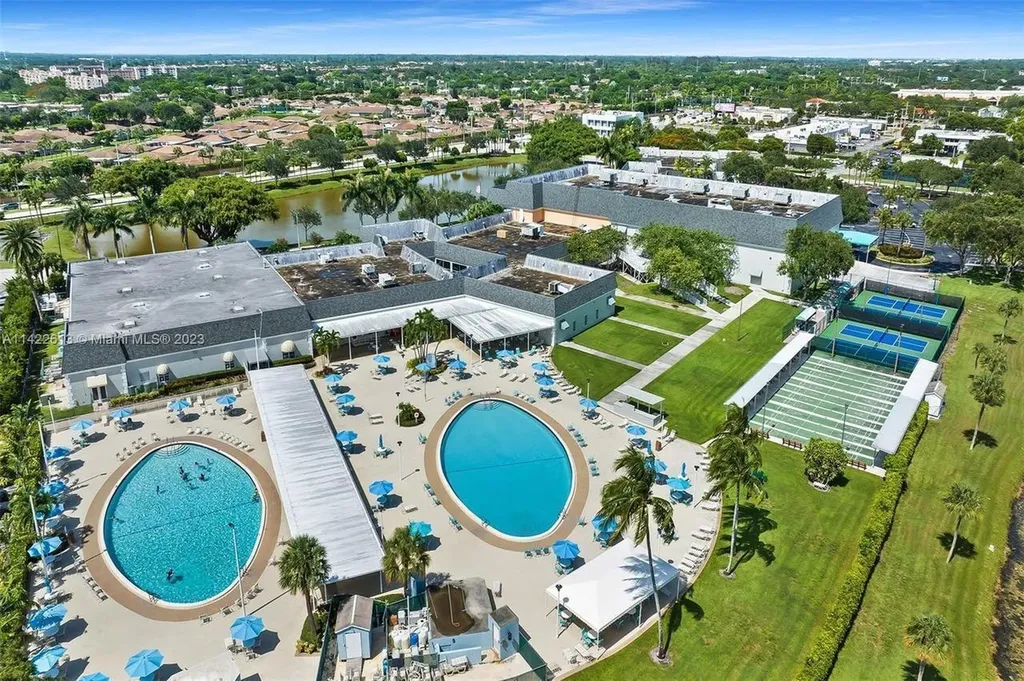 650 N Brittany N Delray Beach FL 33446