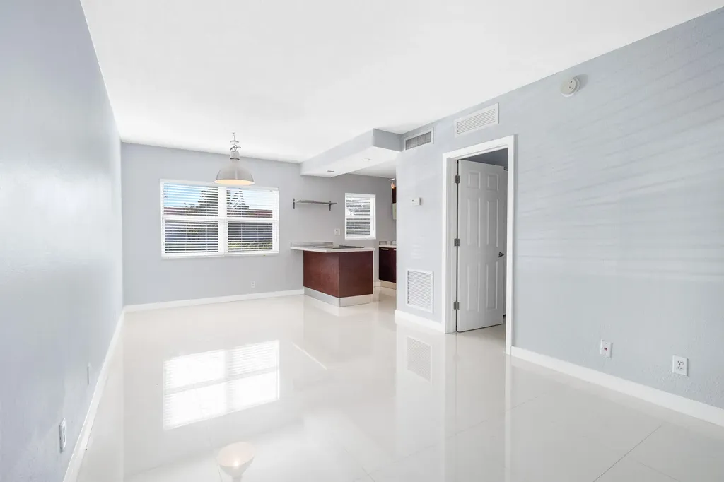 416 NE 15th Avenue Fort Lauderdale FL 33301
