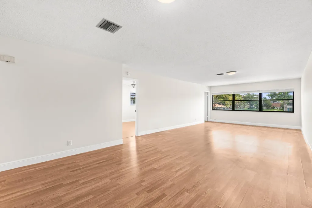 3001 SW 21st Terrace Delray Beach FL 33445