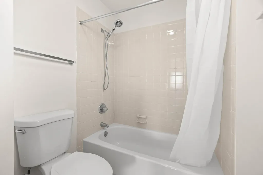 3001 SW 21st Terrace Delray Beach FL 33445