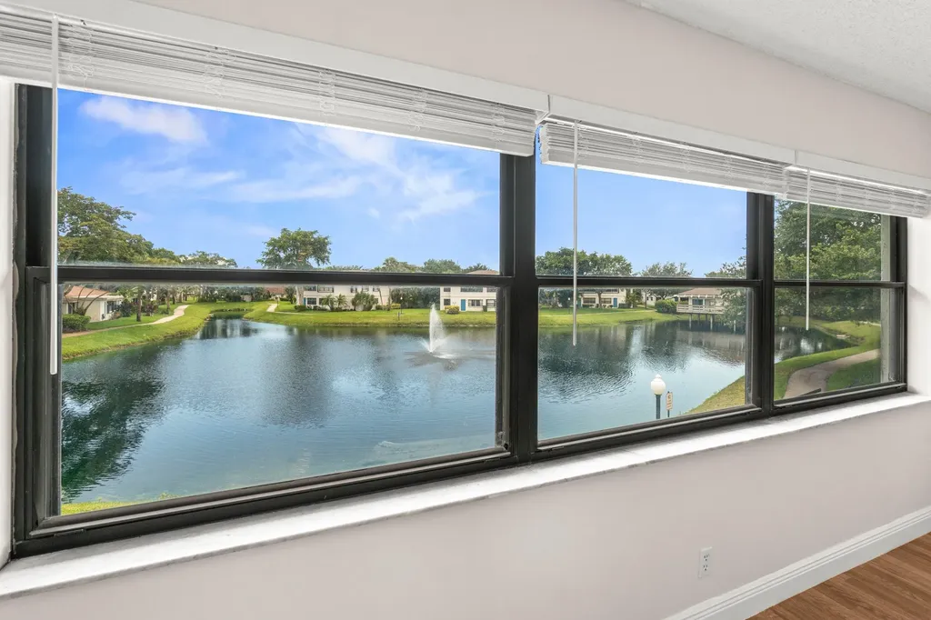 3001 SW 21st Terrace Delray Beach FL 33445