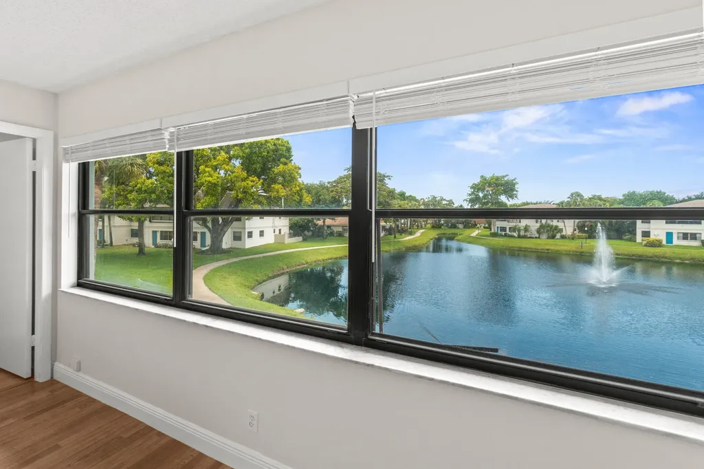3001 SW 21st Terrace Delray Beach FL 33445