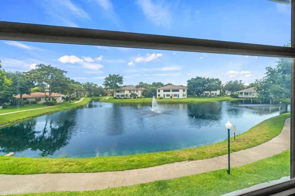 3001 SW 21st Terrace Delray Beach FL 33445