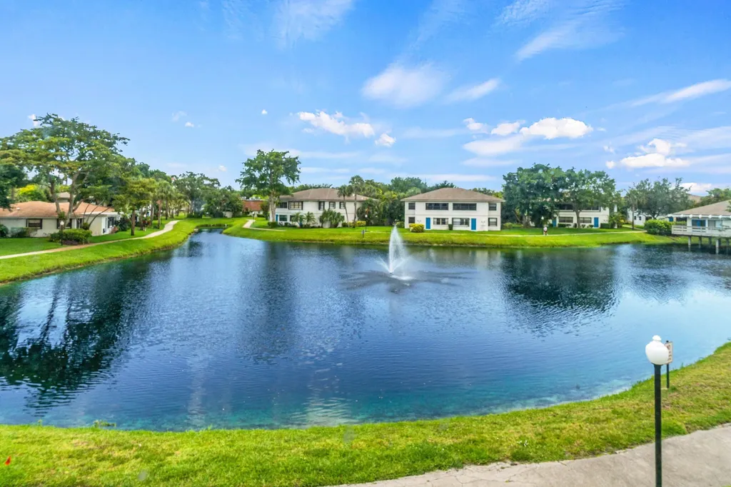 3001 SW 21st Terrace Delray Beach FL 33445