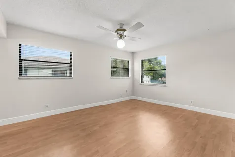 3001 SW 21st Terrace Delray Beach FL 33445