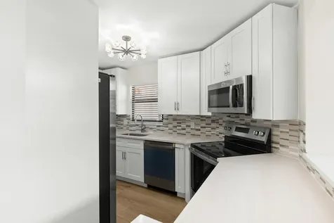 5521 Ilford Court Boca Raton FL 33486