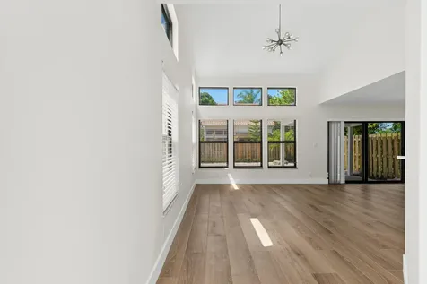 5521 Ilford Court Boca Raton FL 33486