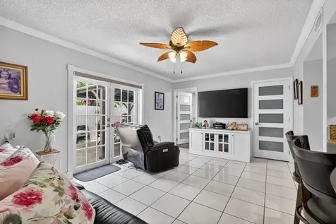 7101 W 24th Avenue Hialeah FL 33016